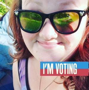 Meet your Posher, Caitlin